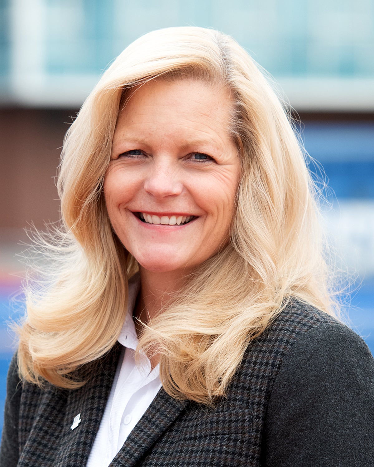 Teresa Harder headshot