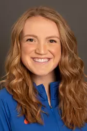 Nicole Criner headshot