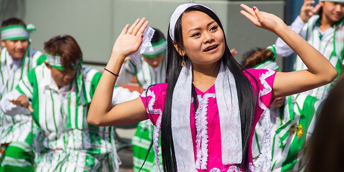 Burmese Karen dancers in Grove Plaza, Boise, 2015. Photo: Idaho Office of Refugees