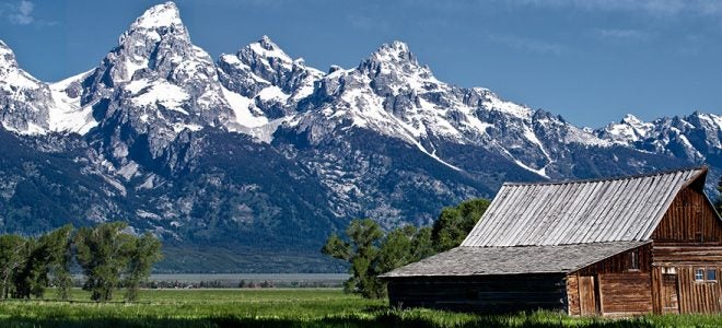 barn and mountains