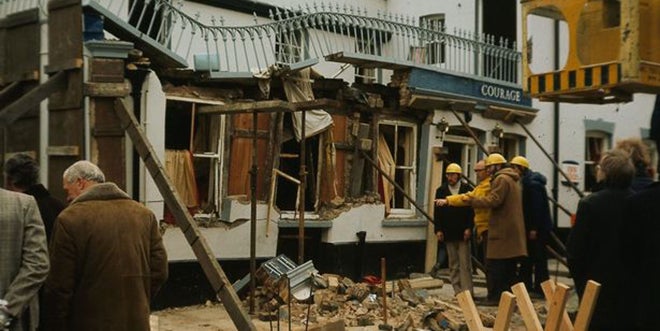 Pub bombing