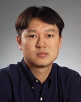 Individual picture of this person.