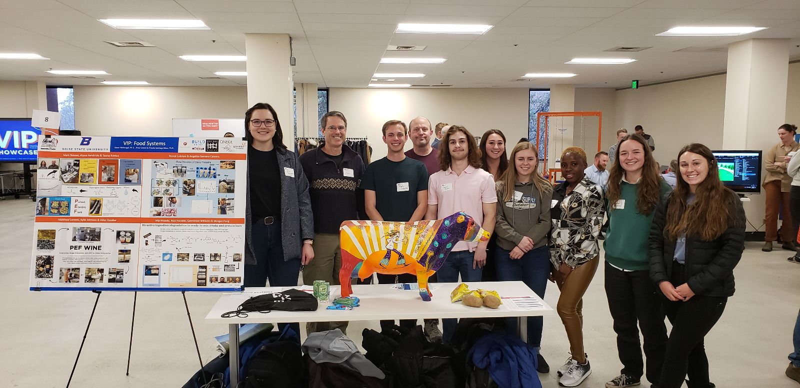 Group photo of the 2022 VIP presentation by Owen McDougal's research group