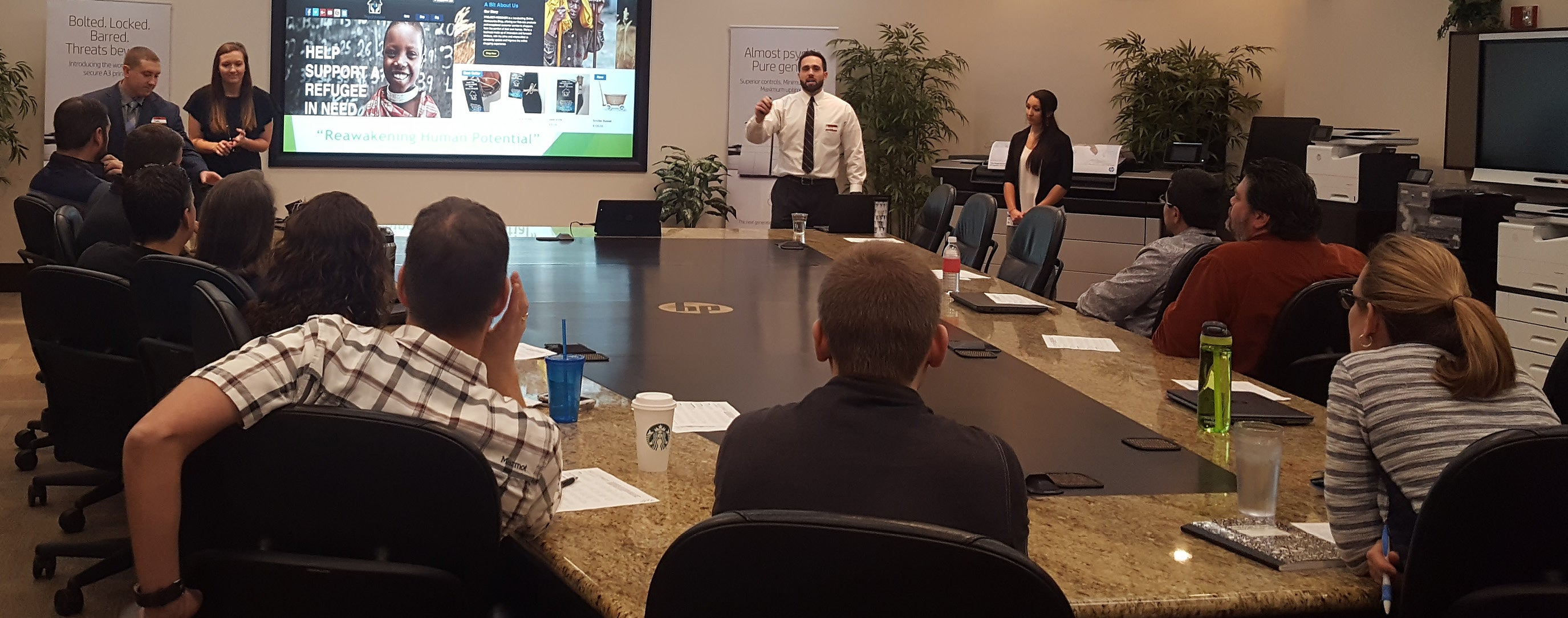 Career Track MBA Team Presents at HP Before Trip to Shanghai for World-Wide Competition