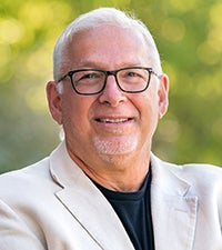 Headshot of Frank Veltri