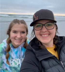 Melissa Frey with daughter at beach