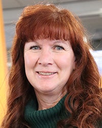 Ann Peterson headshot