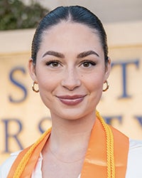 Brianna Schneider headshot