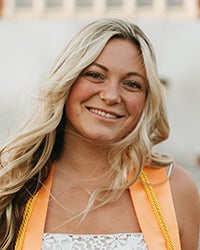 Mia Cervas-Williams headshot