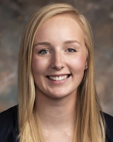 Lauren Celmer headshot