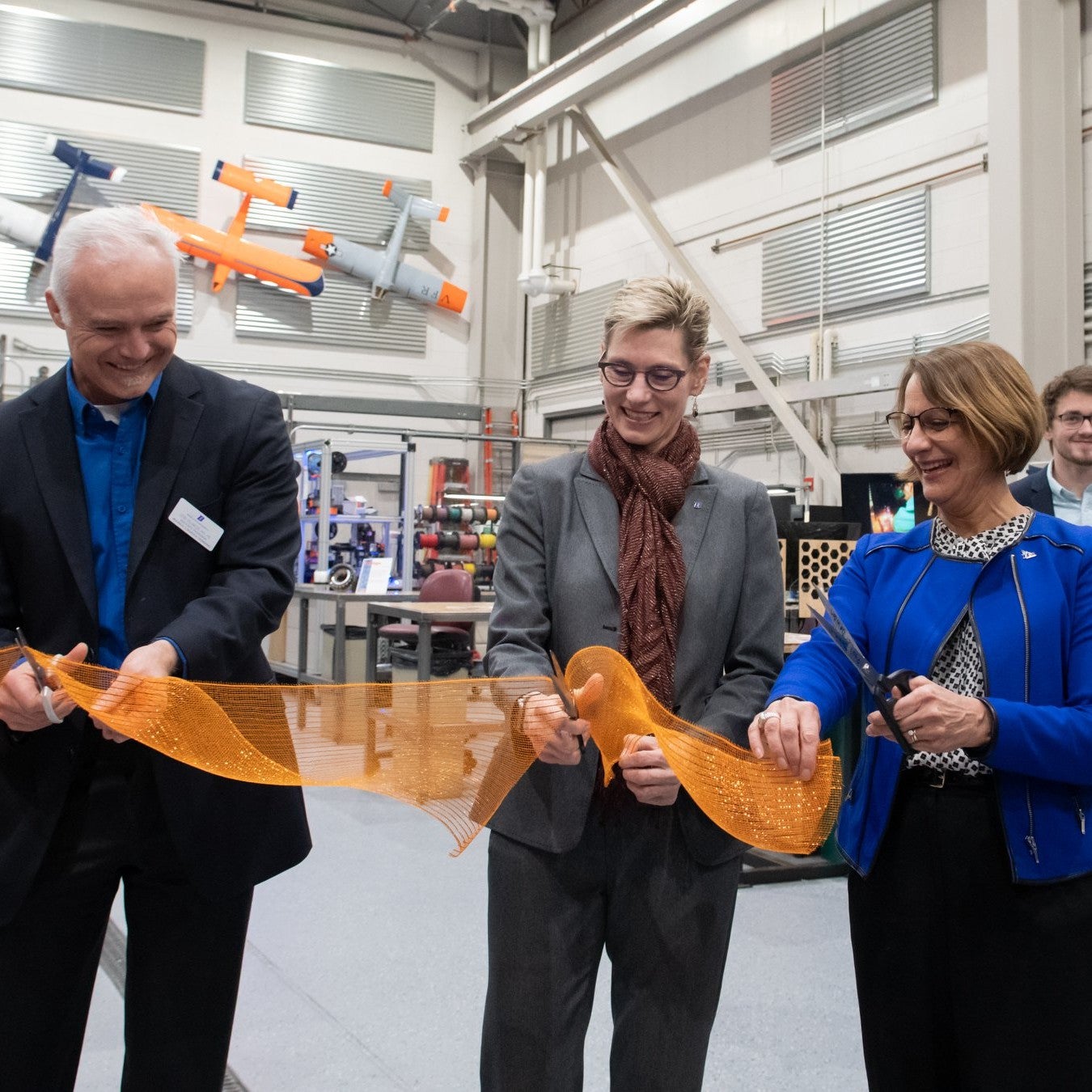 President Tromp cuts the ribbon on the Innovation Studio expansion