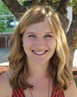 Carly Frank headshot