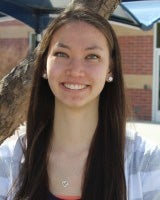 Katie Hollar headshot