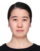 Sharon Yang headshot