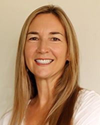 Nancy Glenn headshot