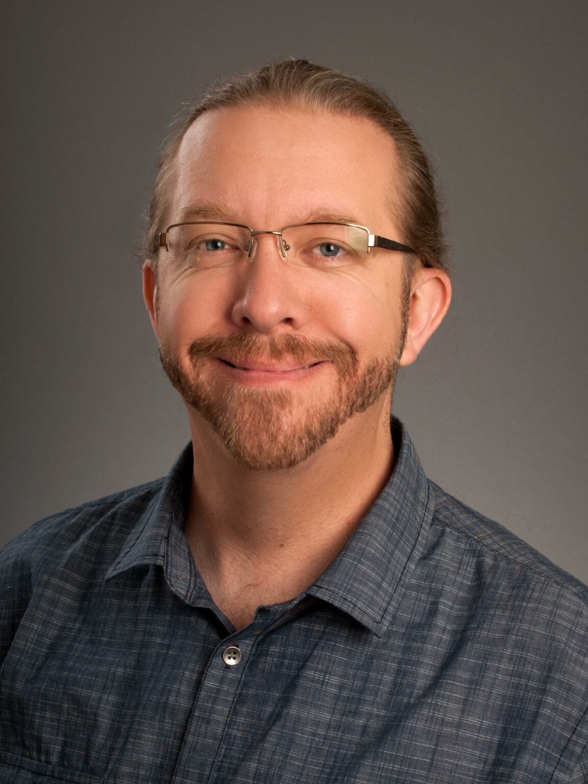 Luke Hindman headshot
