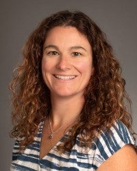 Laura Petranek's headshot