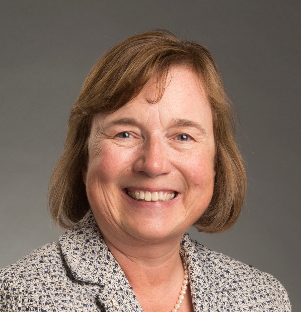 Cathy Silak headshot