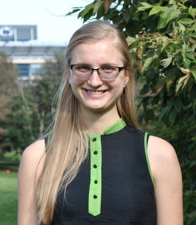 Veronika Vazhnik headshot