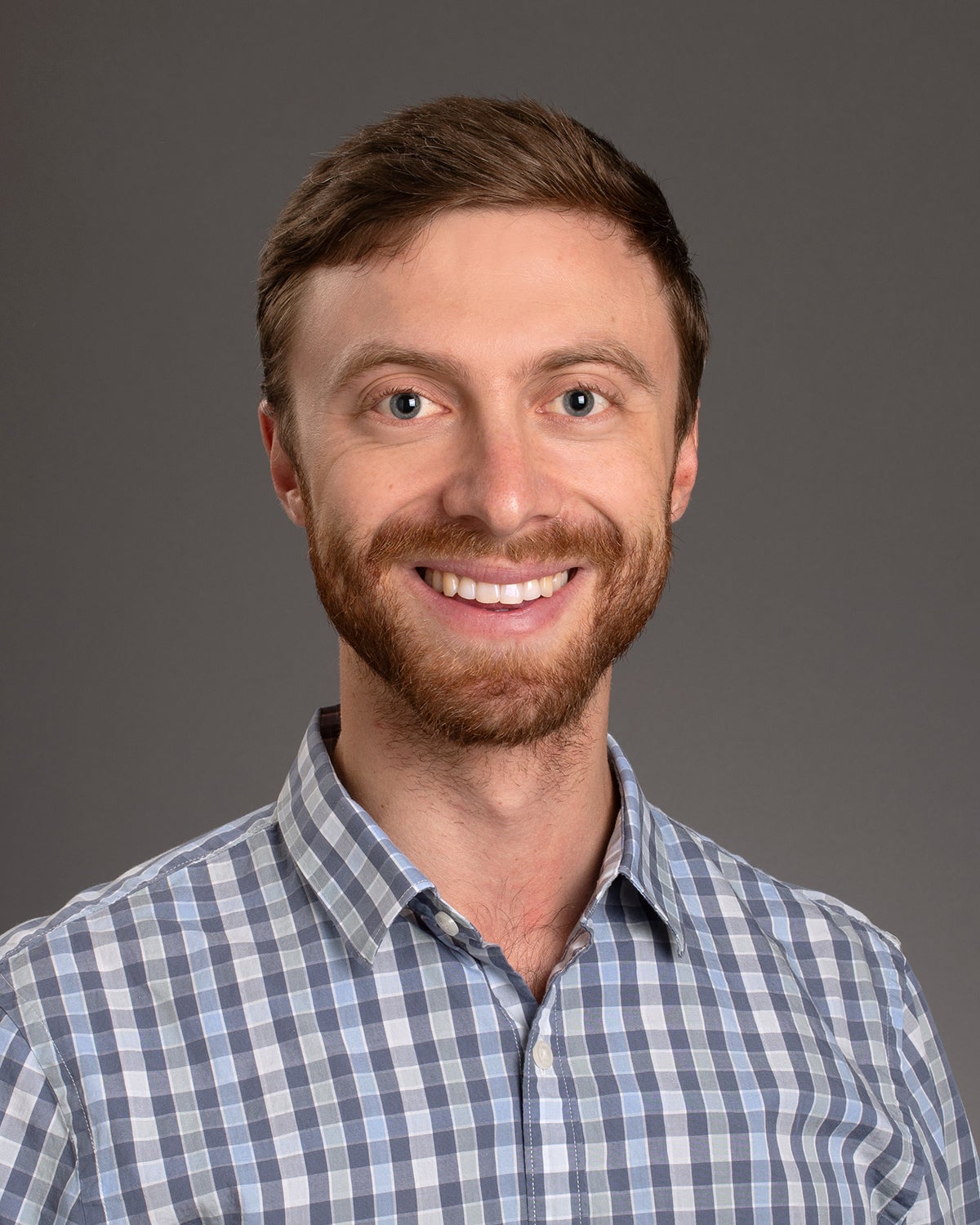 Leo Mironovich headshot