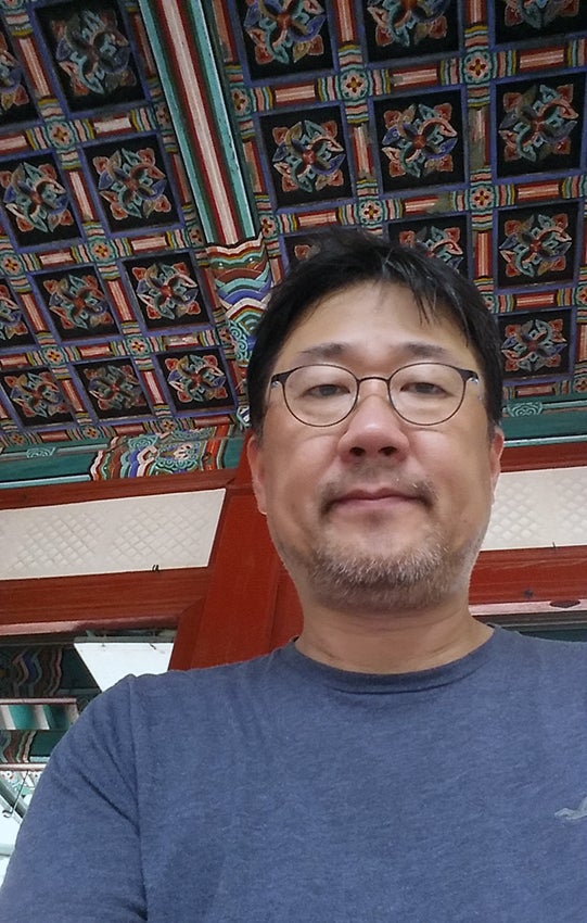 Photo of Kyung Won Suh