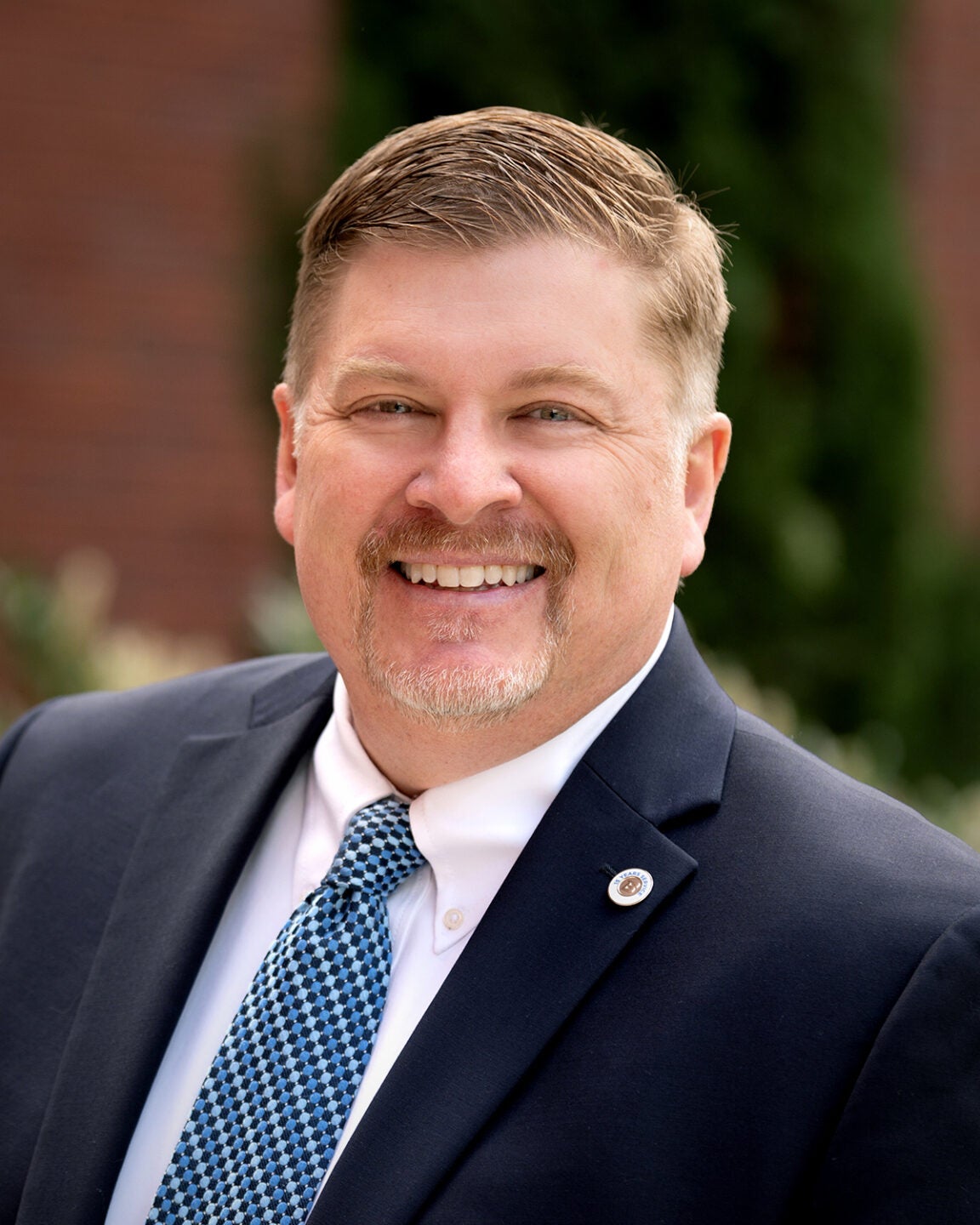 Dr. Scott Lowe