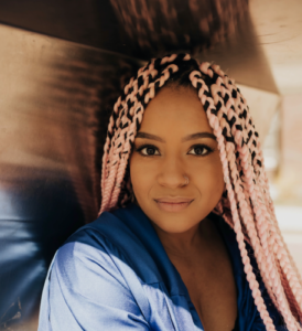 Portrait of Mone't Alberts