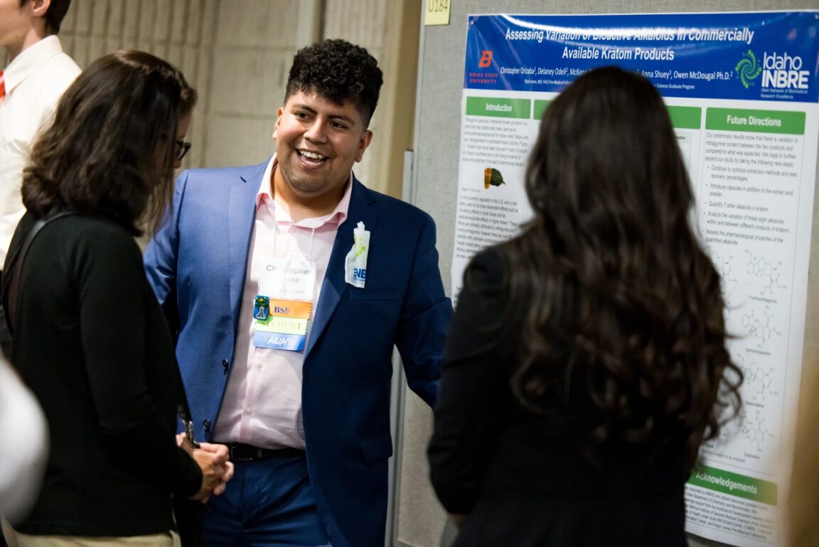 Christopher Oribaza presenting research