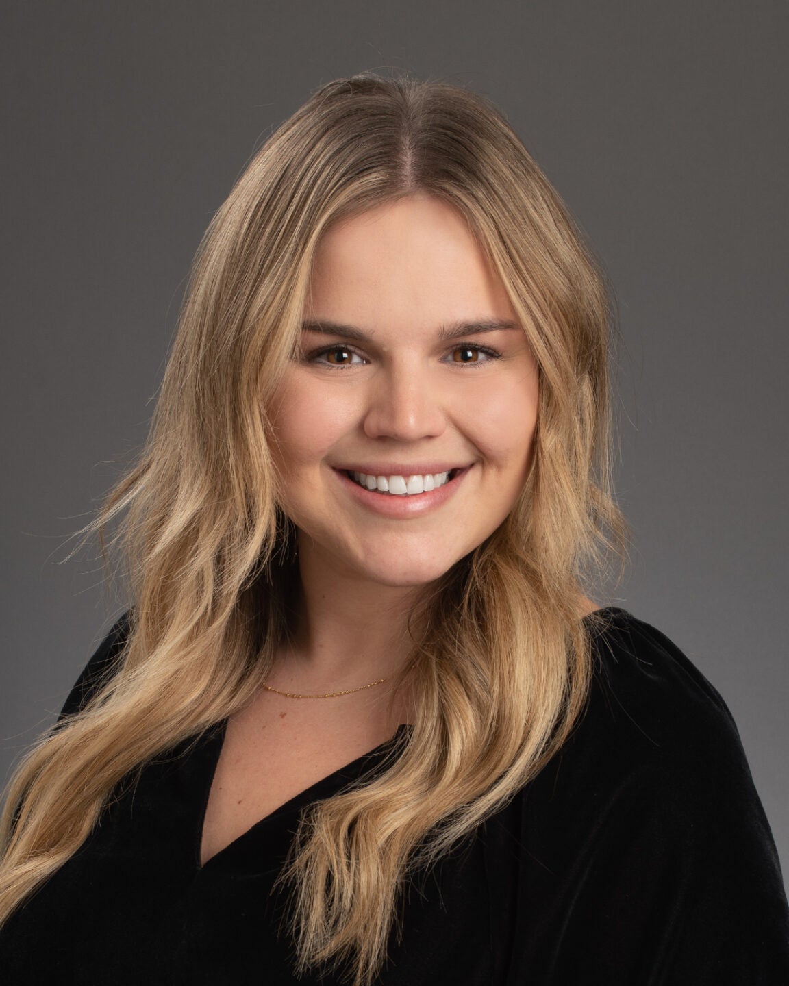 Ali Hazelgrove headshot