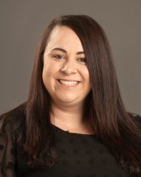 Nicole Menear headshot