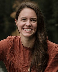 Holly Nesbitt