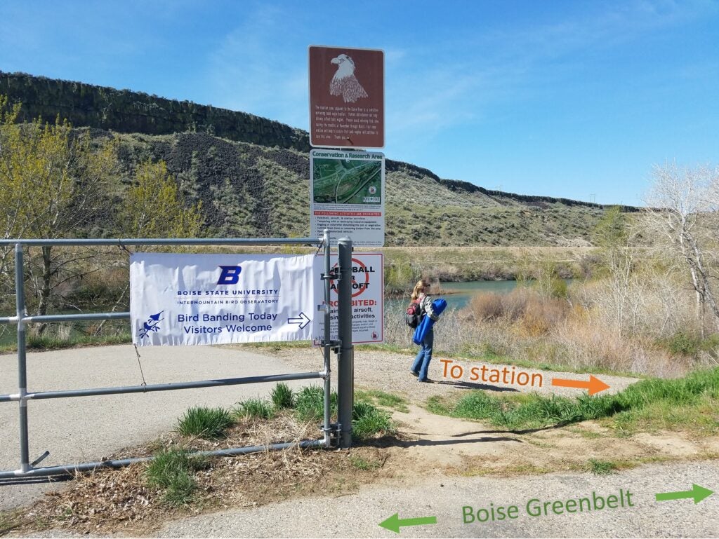 trail to station near boise river and the boise river greenbelt