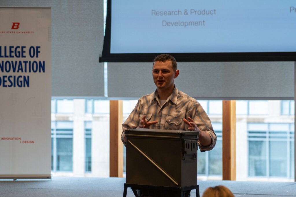 Full Bird Feeder Systems pitching at Idaho Entrepreneur Challenge