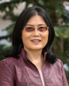 Portrait of Dr. Yong Gao