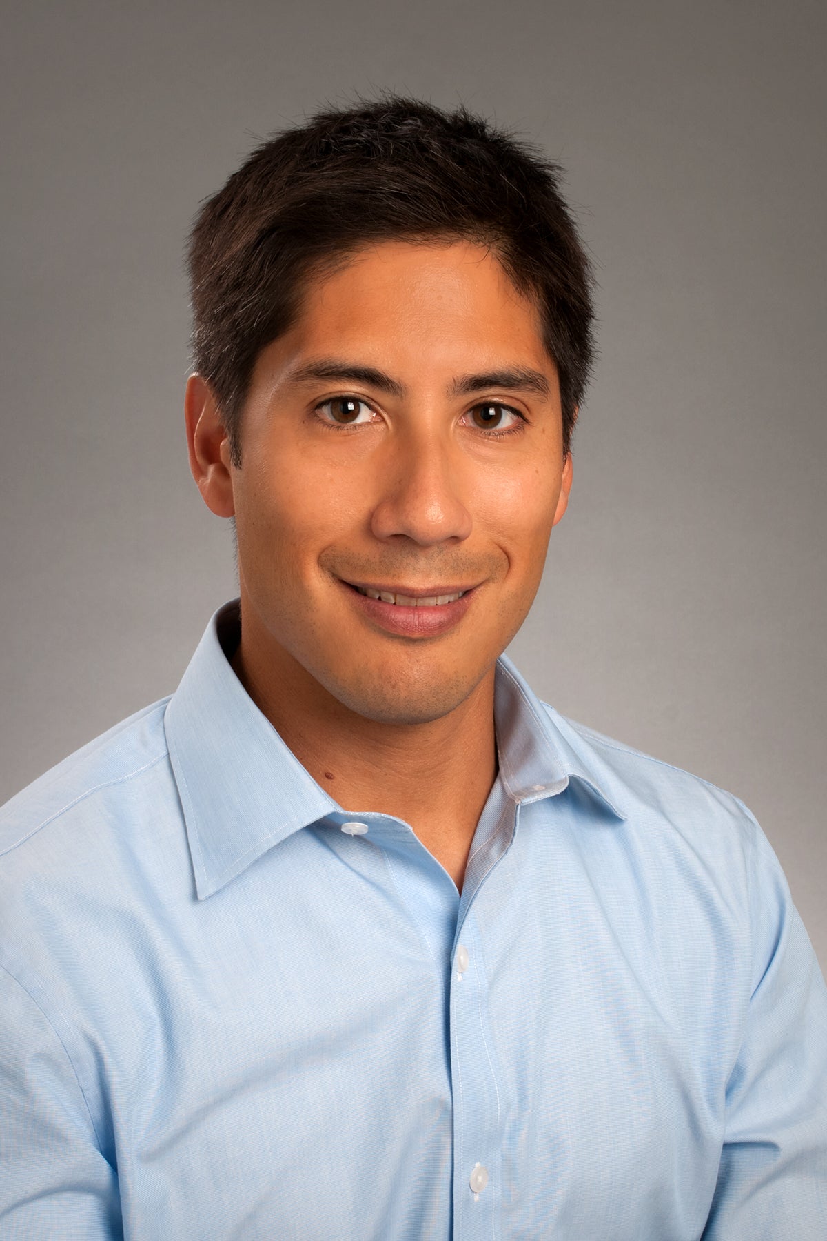 Portrait of Steven Feldstein.