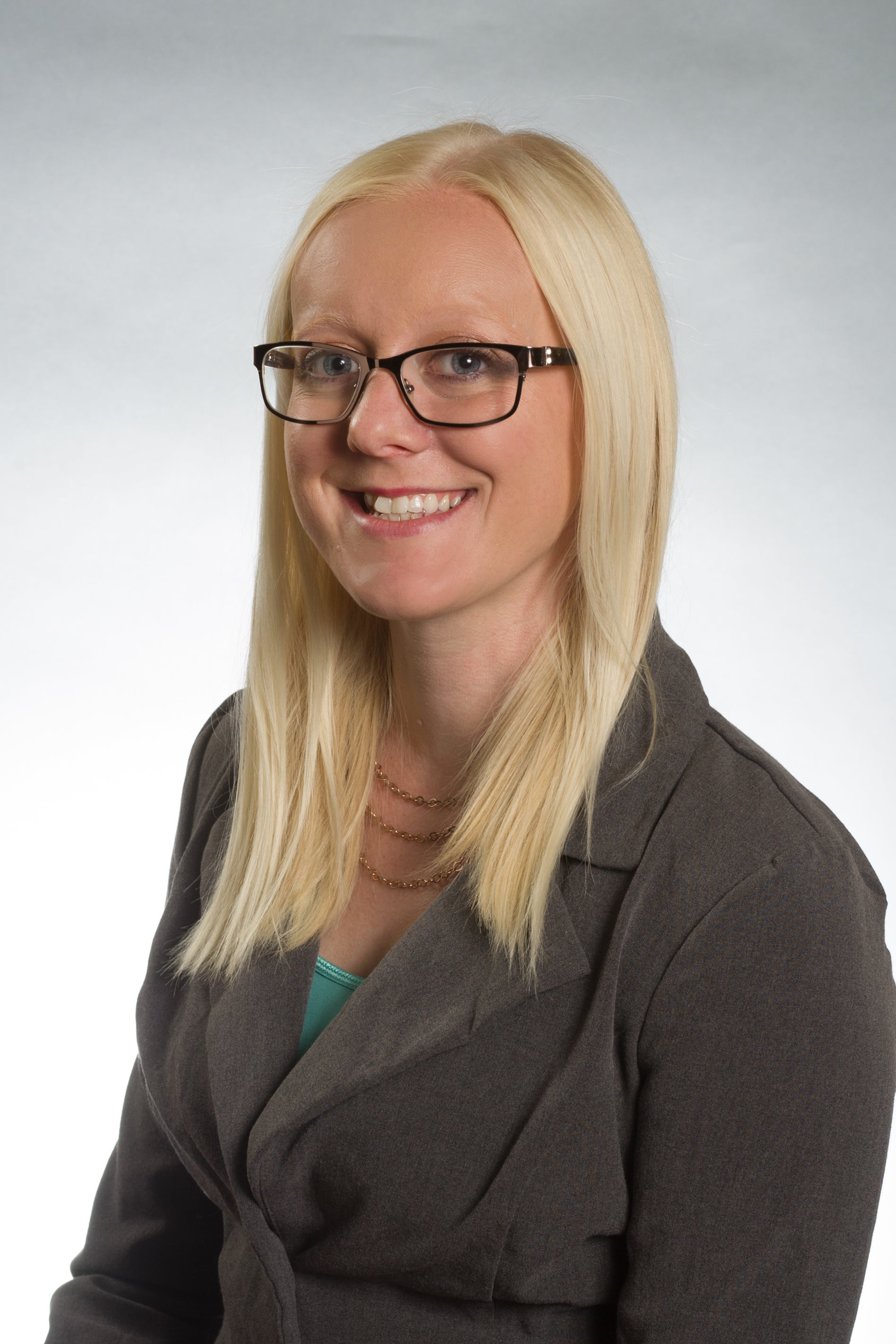Jessica Wells, Criminal Justice, Schoo of Public Service, studio portrait, Allison Corona photo
