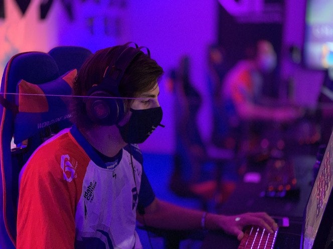Esports players