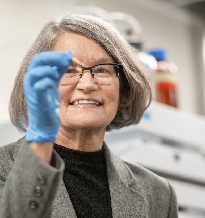 Julia Oxford posing in lab