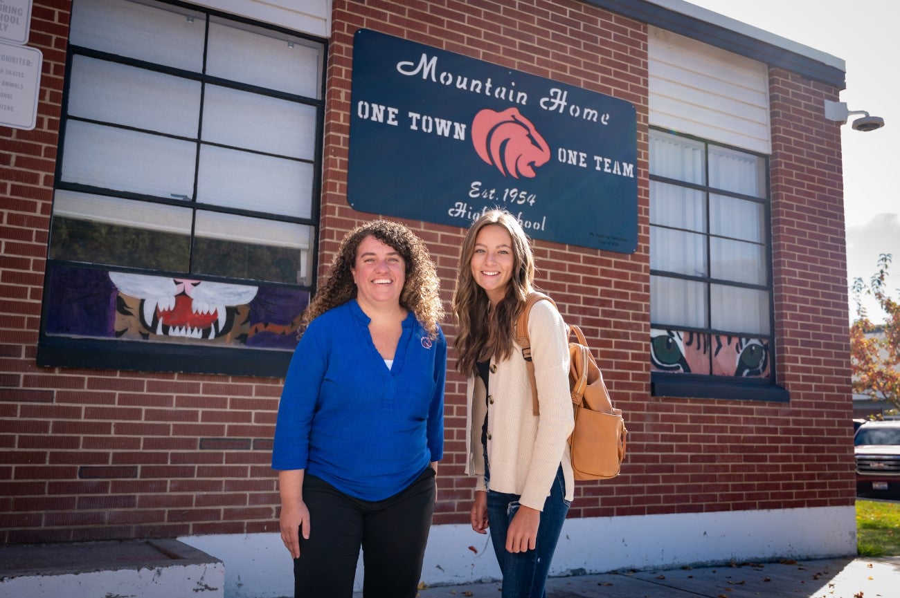 Karina Smith and Adri Ruffing at Mountain Home High School