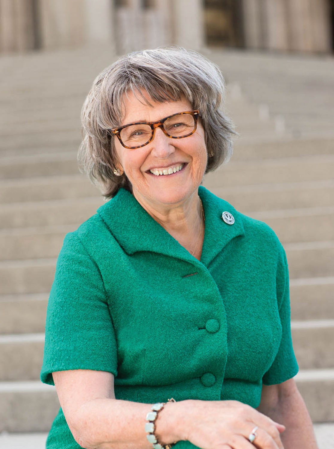 A photo portrait of Simone Campbell
