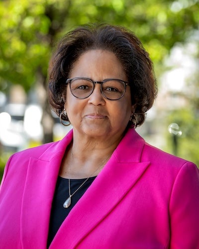 Photo portrait of Buckner-Webb