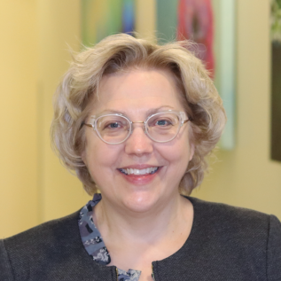Photo portrait of Amy Spurlock