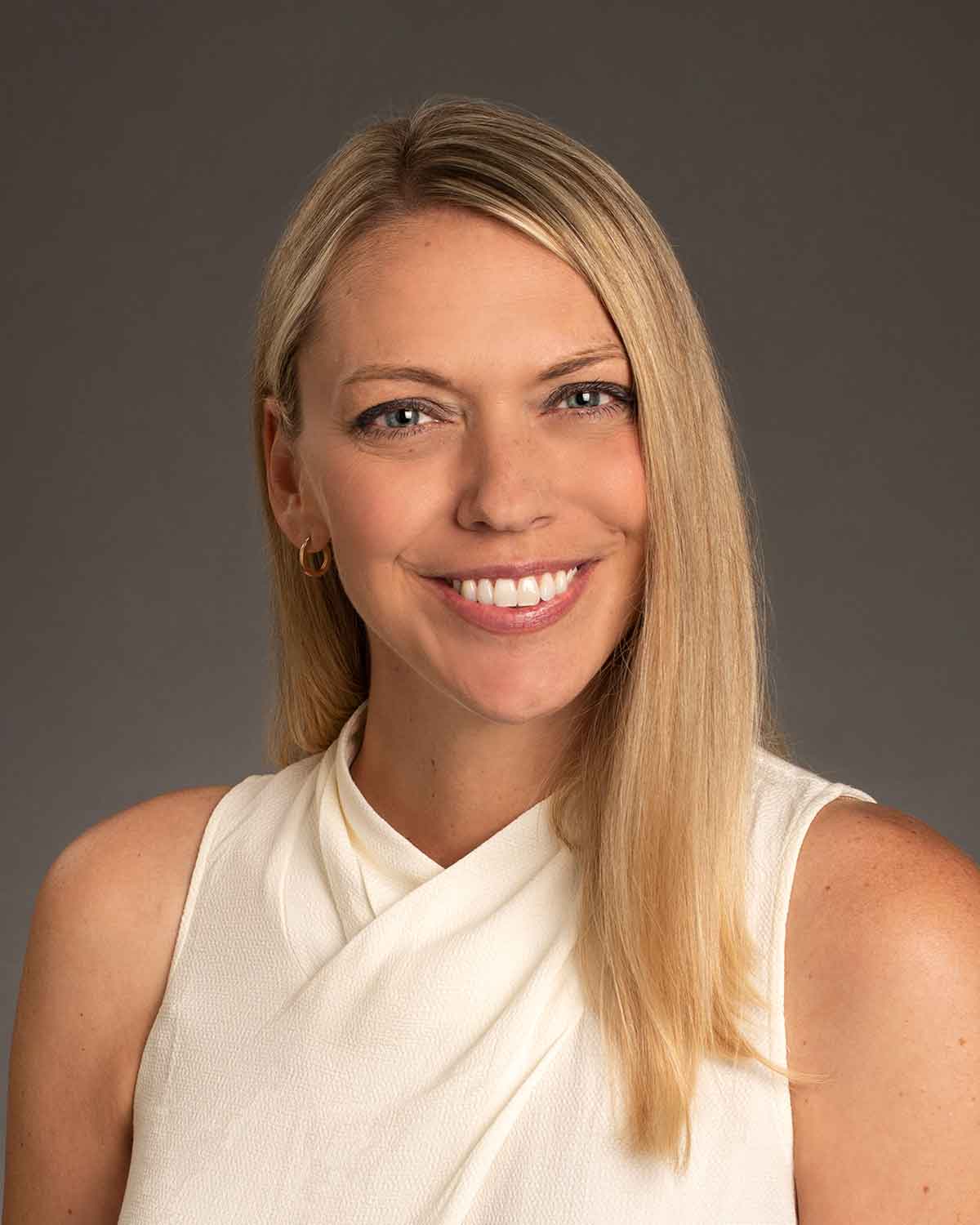 Becky Clawson headshot