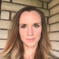 Franzi Borders headshot