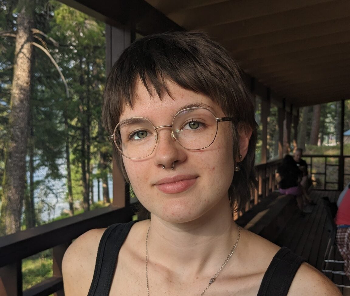 Robin Matson headshot