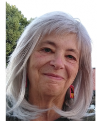Portrait of Candyce Reynolds