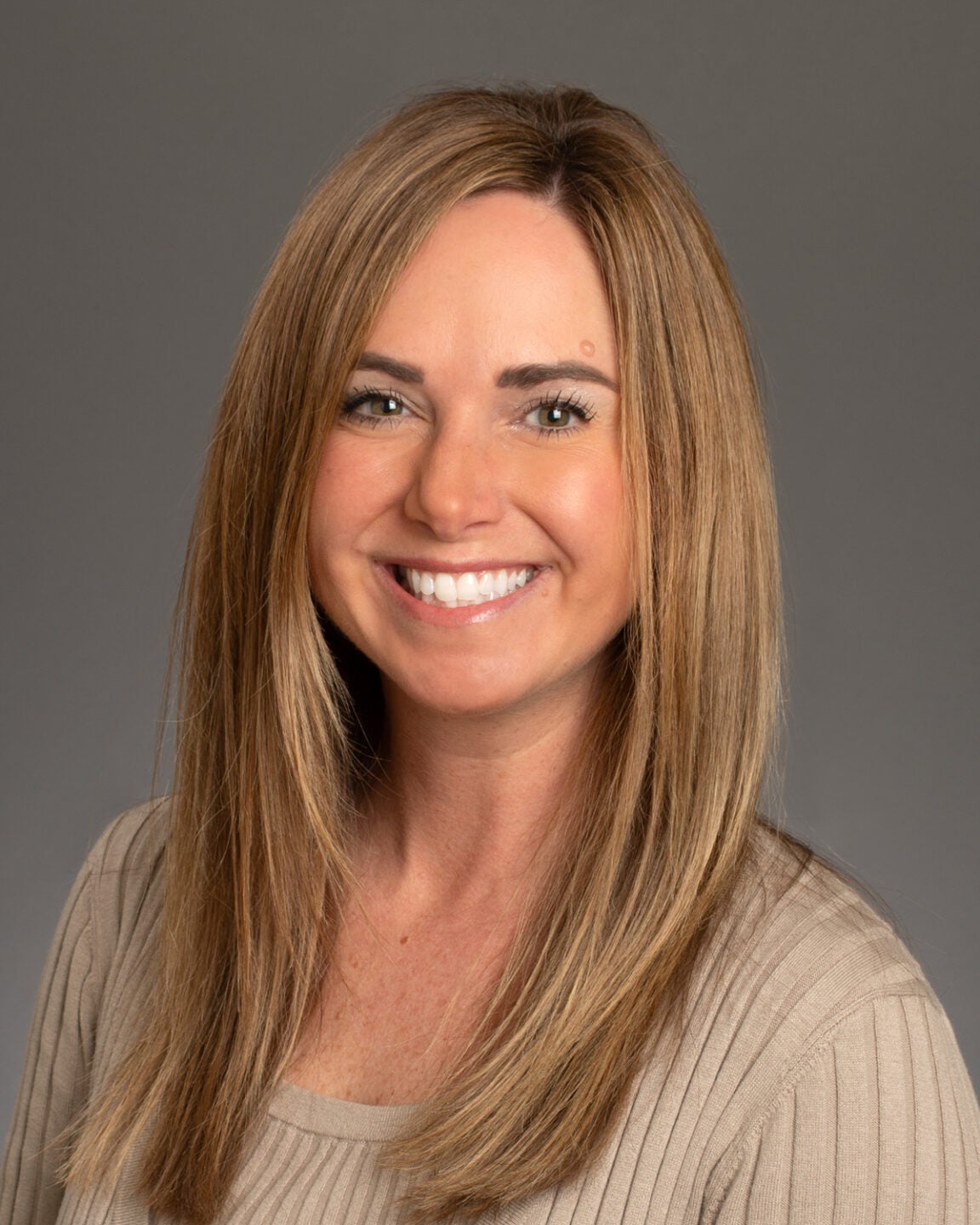 Meagan Roumanis, Compliance, studio portrait, John Kelly photo.