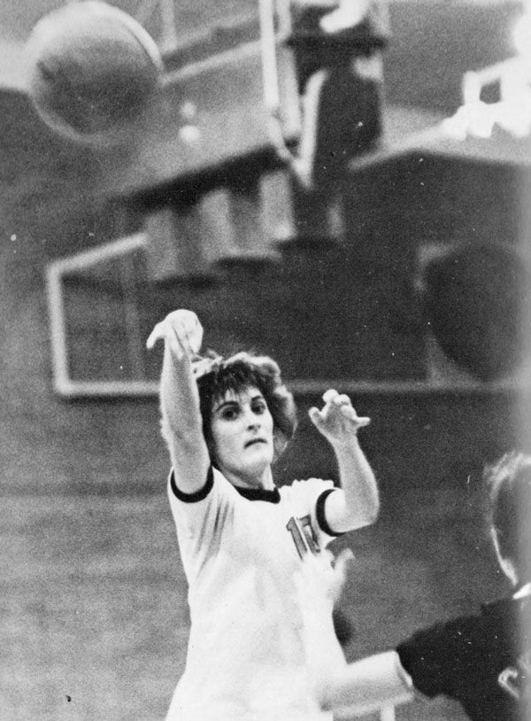 Elaine Elliott