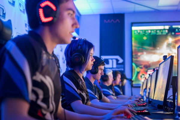 eSports competition and players.